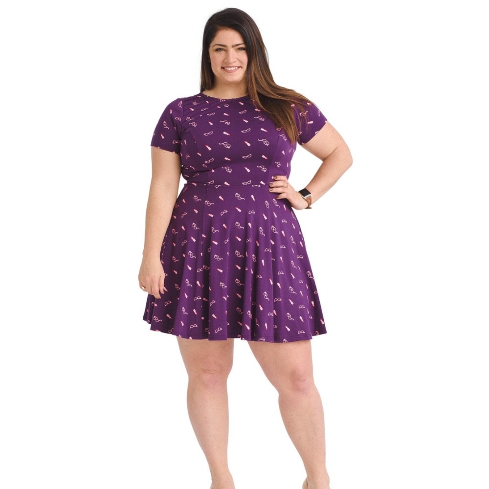 Lipstick and Makeup Print Stephanie Dress | Unique Vintage | New